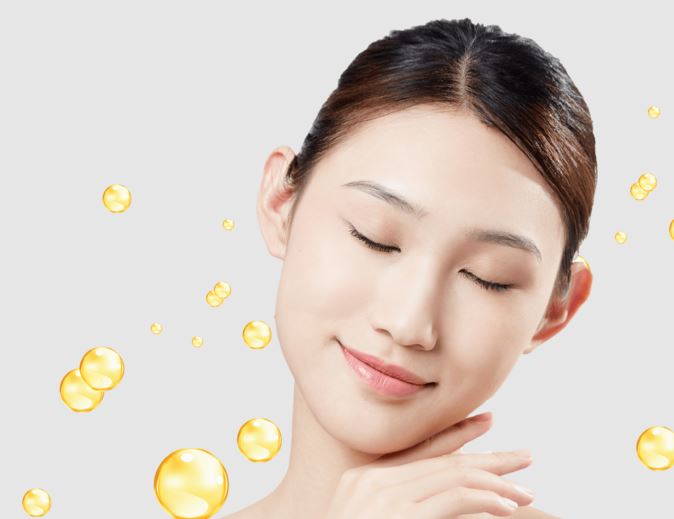 Hướng dẫn bôi dầu cá lên mặt