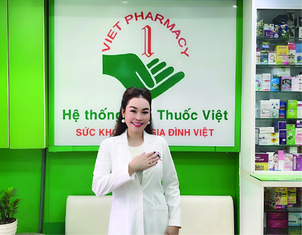 duoc-si-nguyen-thi-hong-van-ceo-nha-thuoc-viet-chuyen-gia-giau-kinh-nghiem.jpg