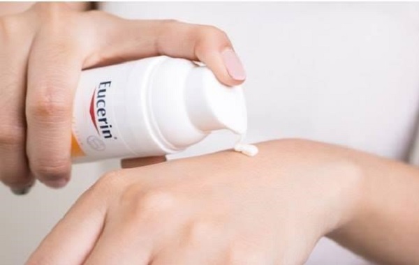 eucerin-Sun-Fluid-Photoaging-Control-SPF-50.jpg