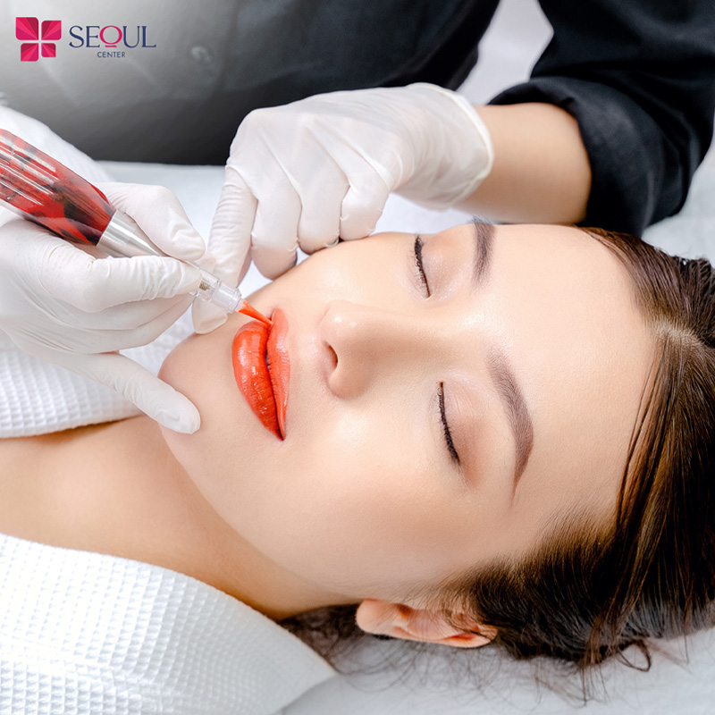 Phun môi giúp khắc phục toàn diện tình trạng môi nhợt nhạt, thâm sạm và khô ráp